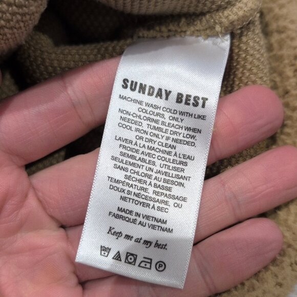 Aritzia Sunday Best Sherpa Lupa Sweater - Picture 6 of 7